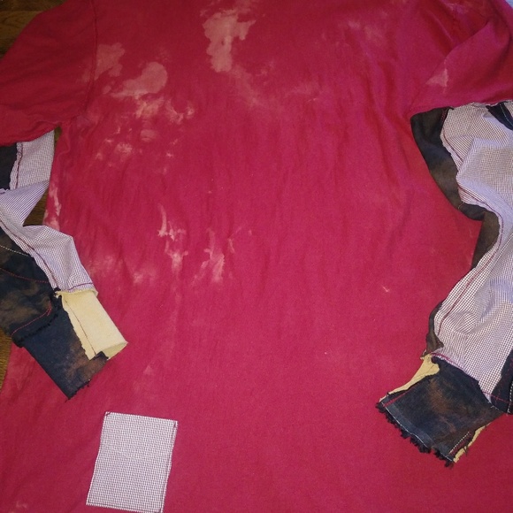 Tee shirt / SOLD - Picture 2 of 4